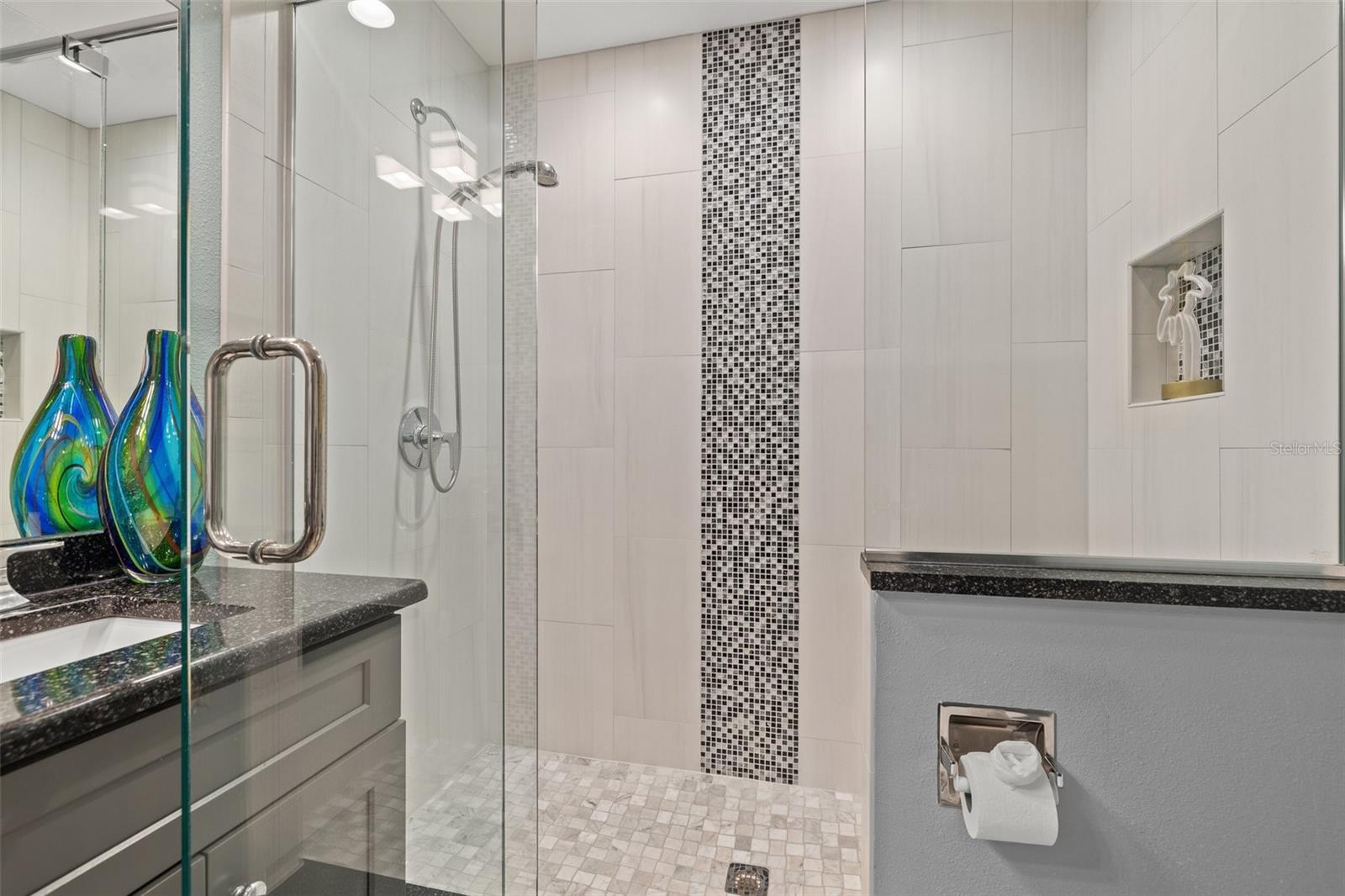 1001 13TH ST N, ST PETERSBURG, FL, 33705