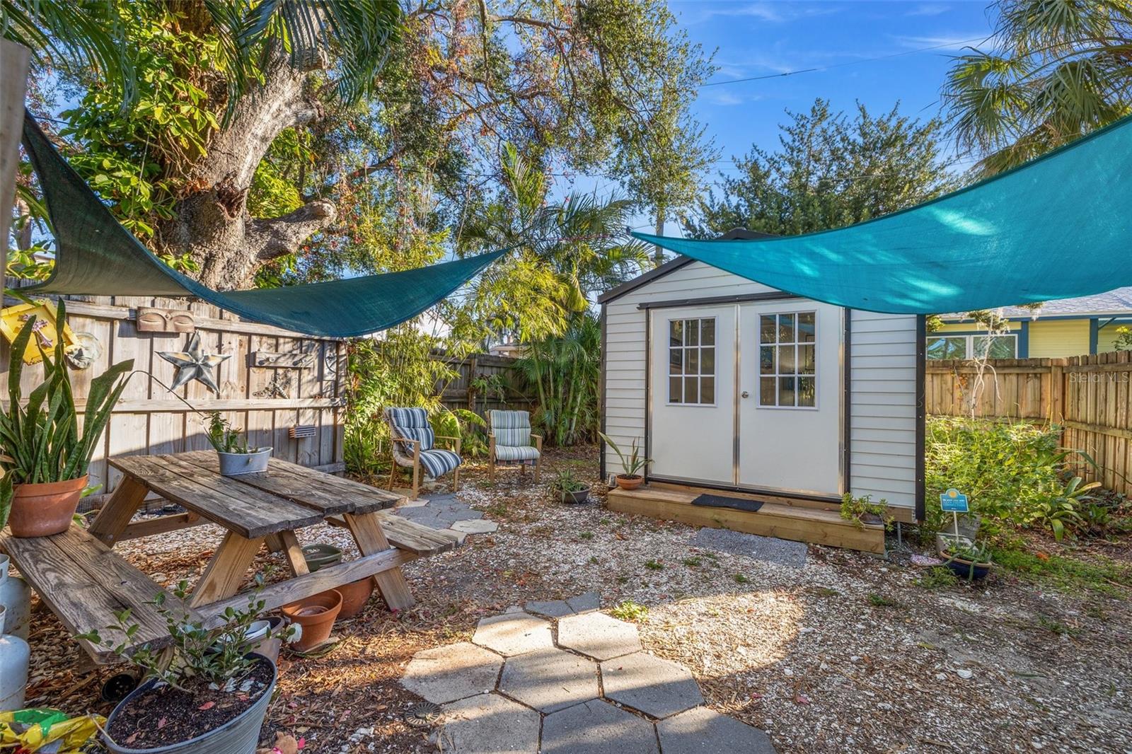 1001 13TH ST N, ST PETERSBURG, FL, 33705