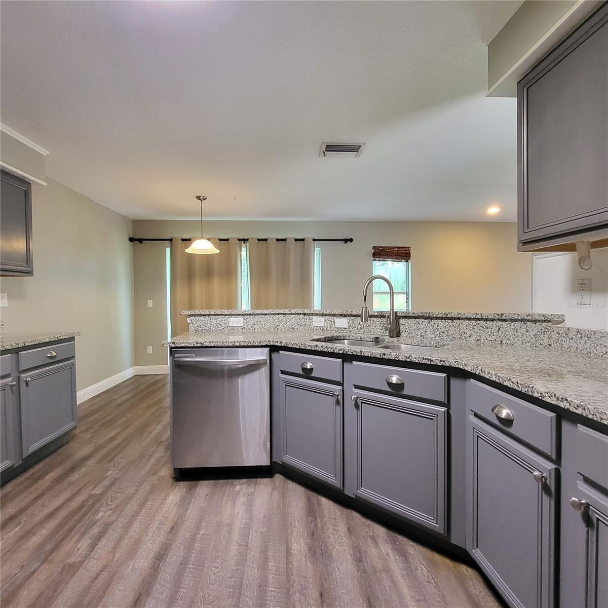 3057 BEAVER POND TRL, VALRICO, FL, 33596