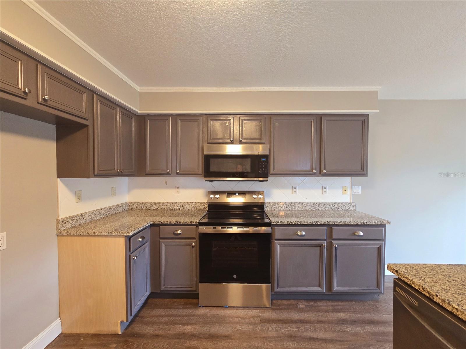 3057 BEAVER POND TRL, VALRICO, FL, 33596
