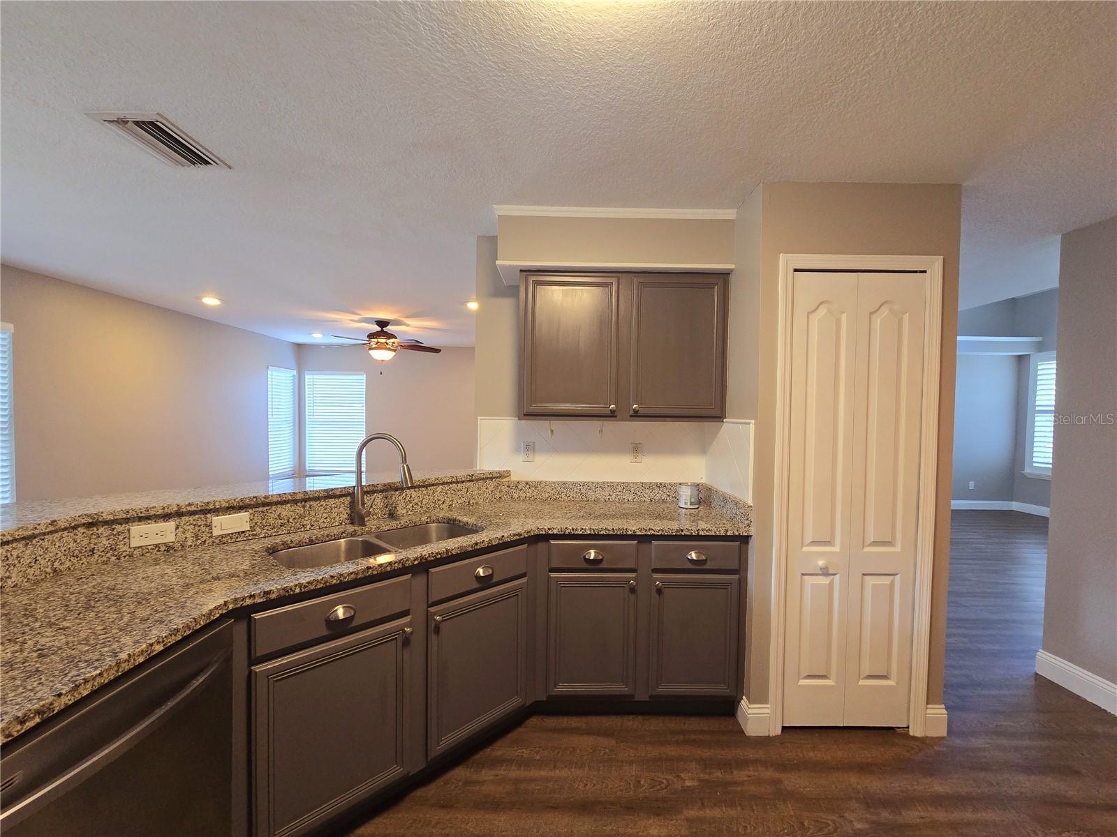 3057 BEAVER POND TRL, VALRICO, FL, 33596