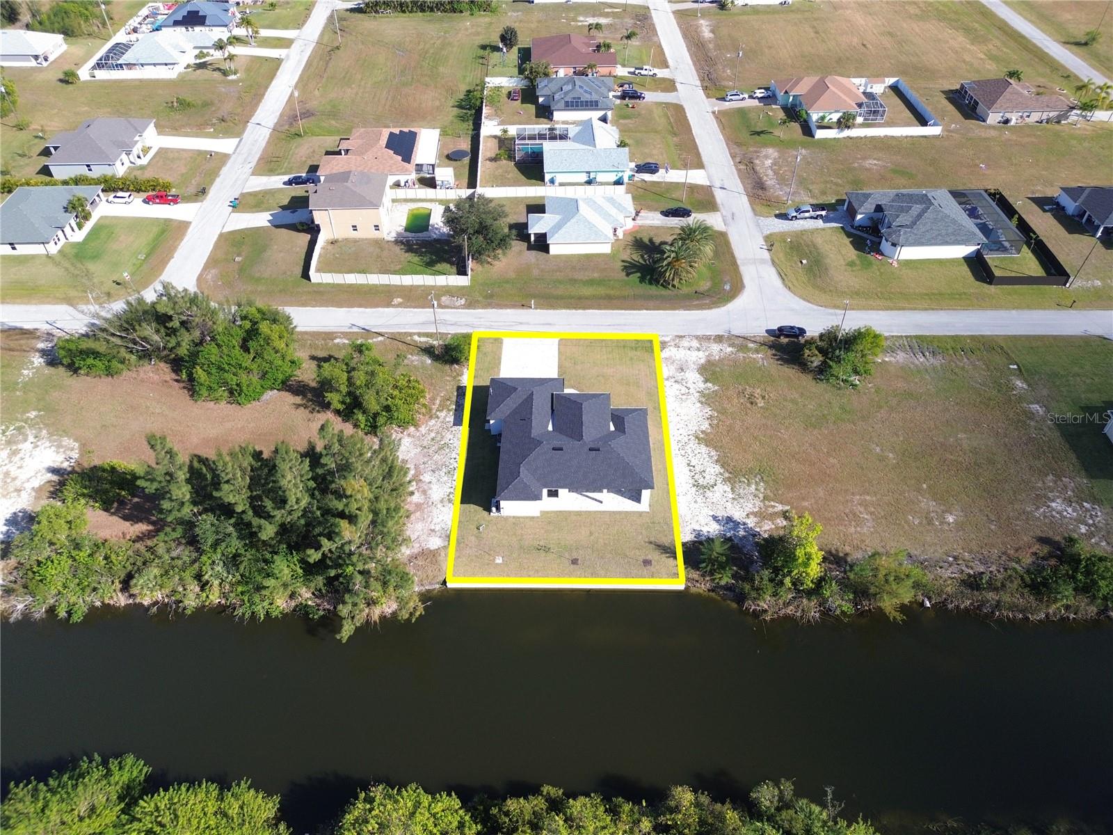 1020 NW 28TH AVE, CAPE CORAL, FL, 33993