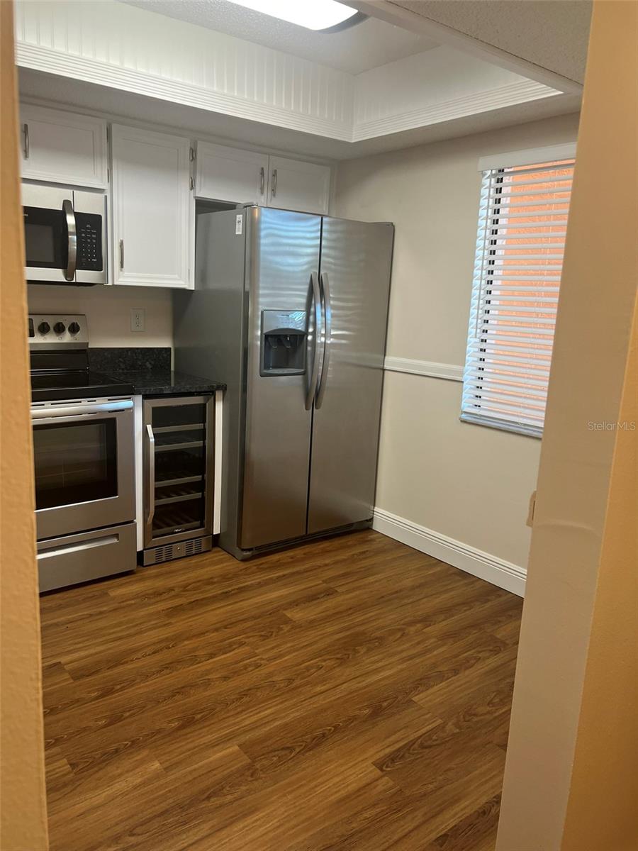 108 LAKESIDE DR, OLDSMAR, FL, 34677
