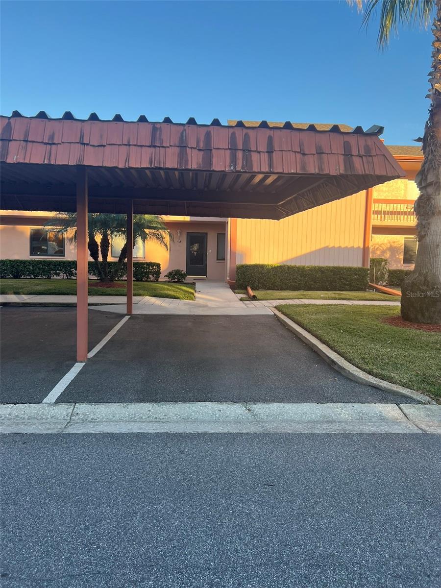 108 LAKESIDE DR, OLDSMAR, FL, 34677