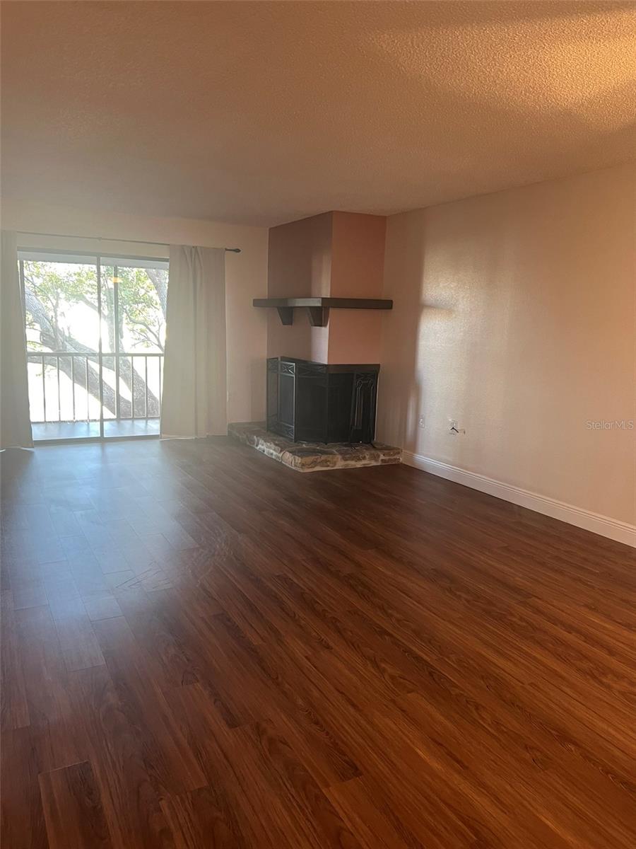 108 LAKESIDE DR, OLDSMAR, FL, 34677