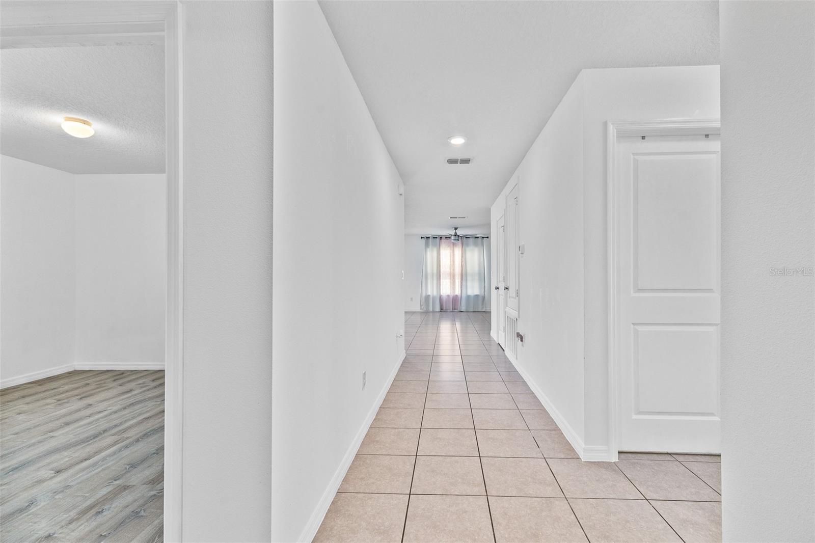 213 LAKE LUCERNE WAY, WINTER HAVEN, FL, 33881