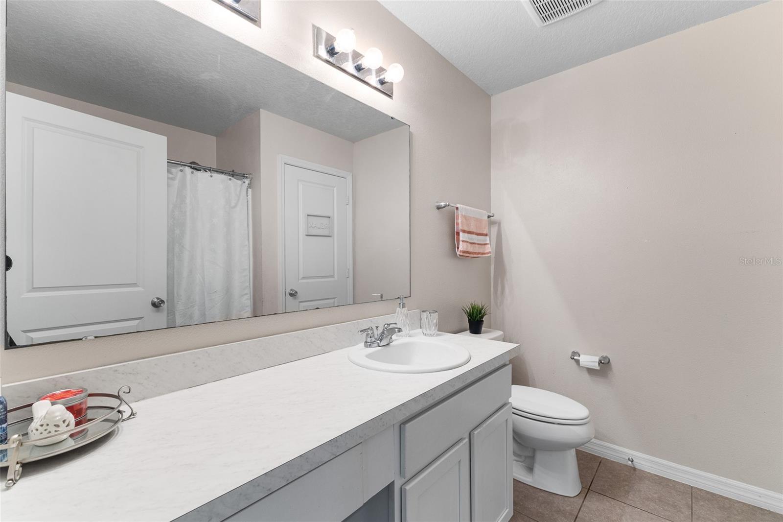 213 LAKE LUCERNE WAY, WINTER HAVEN, FL, 33881