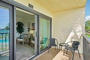 7520 SUNSHINE SKYWAY LN S #T18, ST PETERSBURG, FL, 33711