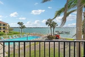 7520 SUNSHINE SKYWAY LN S #T18, ST PETERSBURG, FL, 33711