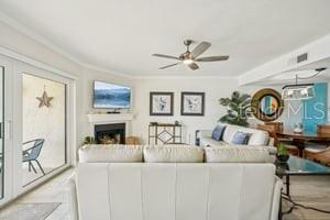 7520 SUNSHINE SKYWAY LN S #T18, ST PETERSBURG, FL, 33711