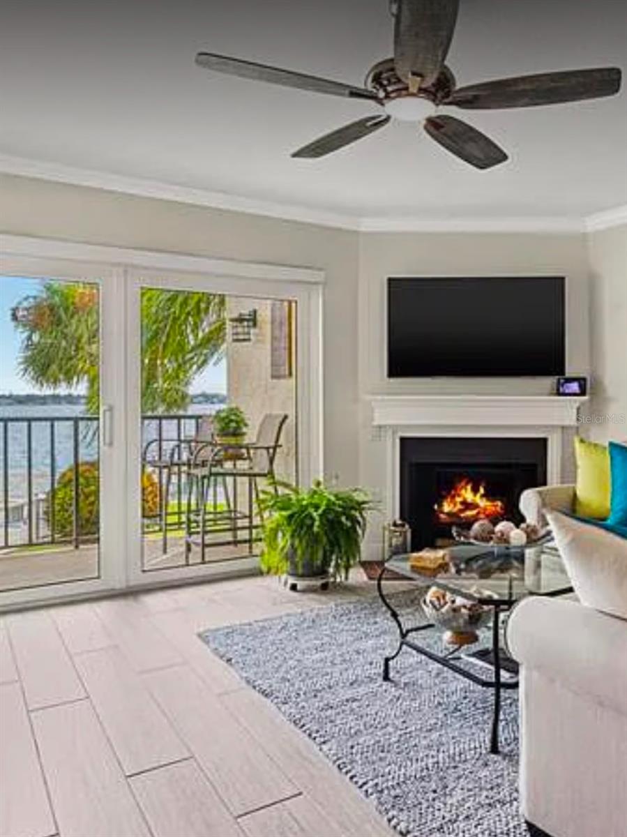 7520 SUNSHINE SKYWAY LN S #T18, ST PETERSBURG, FL, 33711