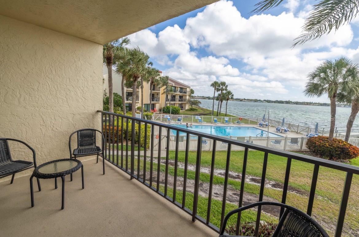 7520 SUNSHINE SKYWAY LN S #T18, ST PETERSBURG, FL, 33711