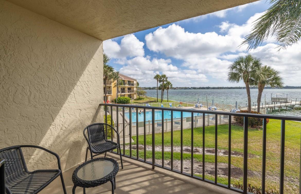 7520 SUNSHINE SKYWAY LN S #T18, ST PETERSBURG, FL, 33711