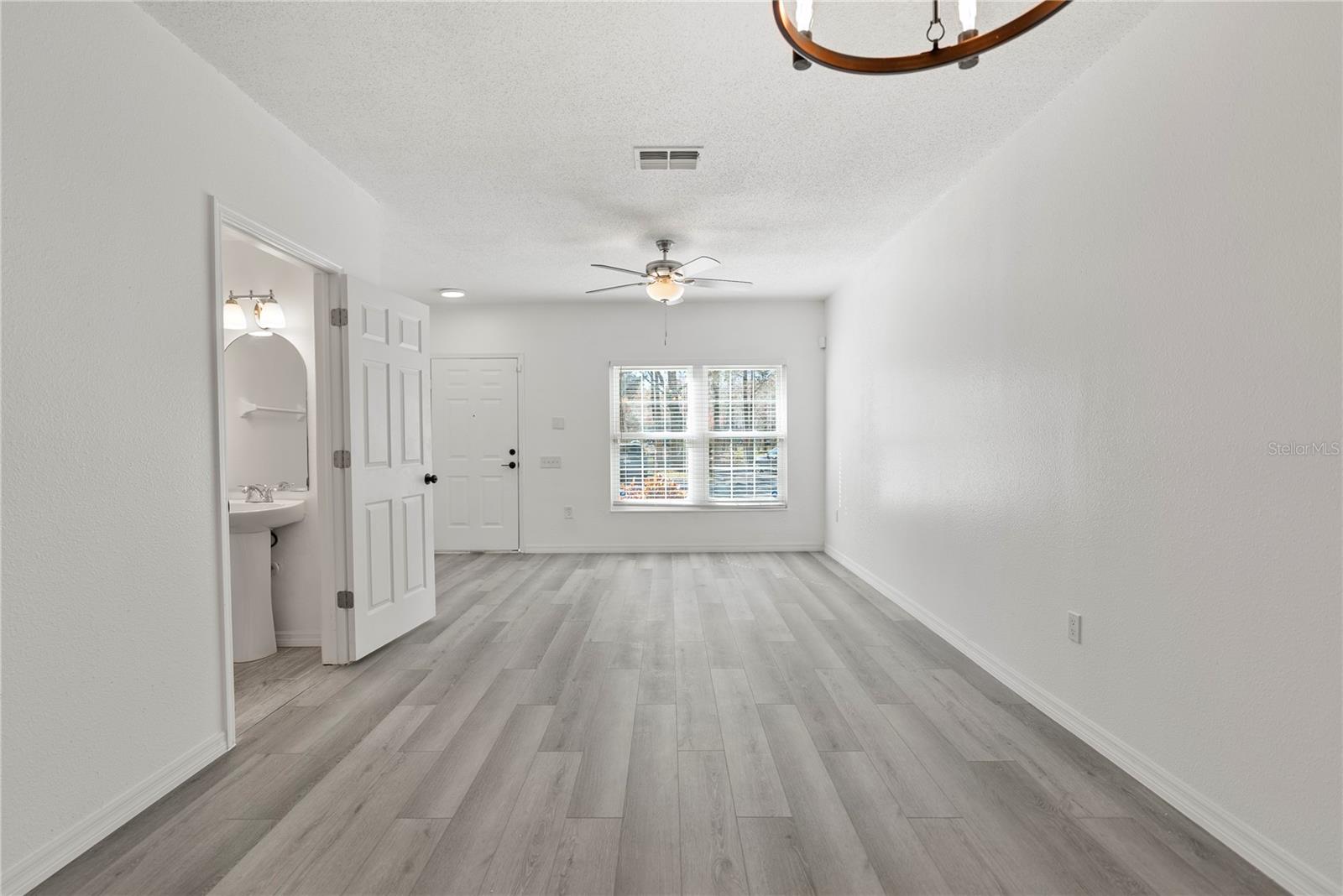 8646 HUNTERS KEY CIR, TAMPA, FL, 33647