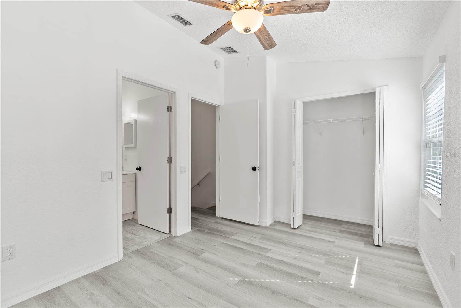 8646 HUNTERS KEY CIR, TAMPA, FL, 33647