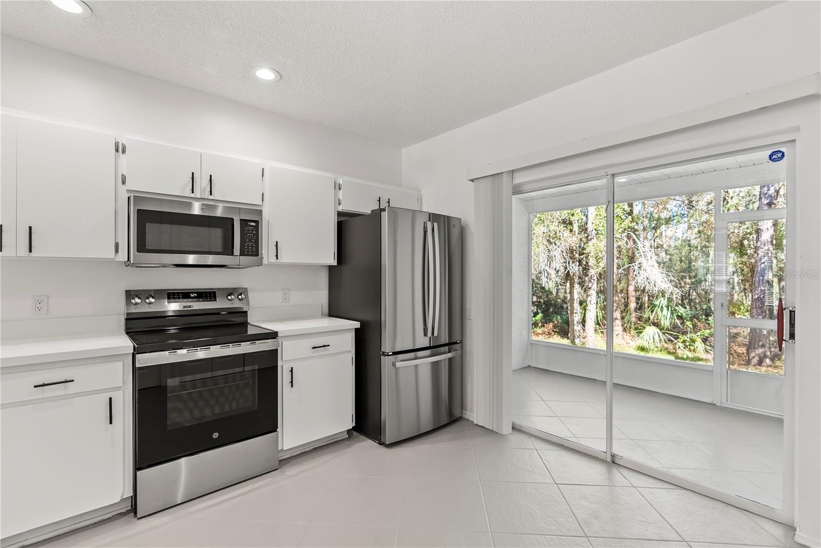 8646 HUNTERS KEY CIR, TAMPA, FL, 33647