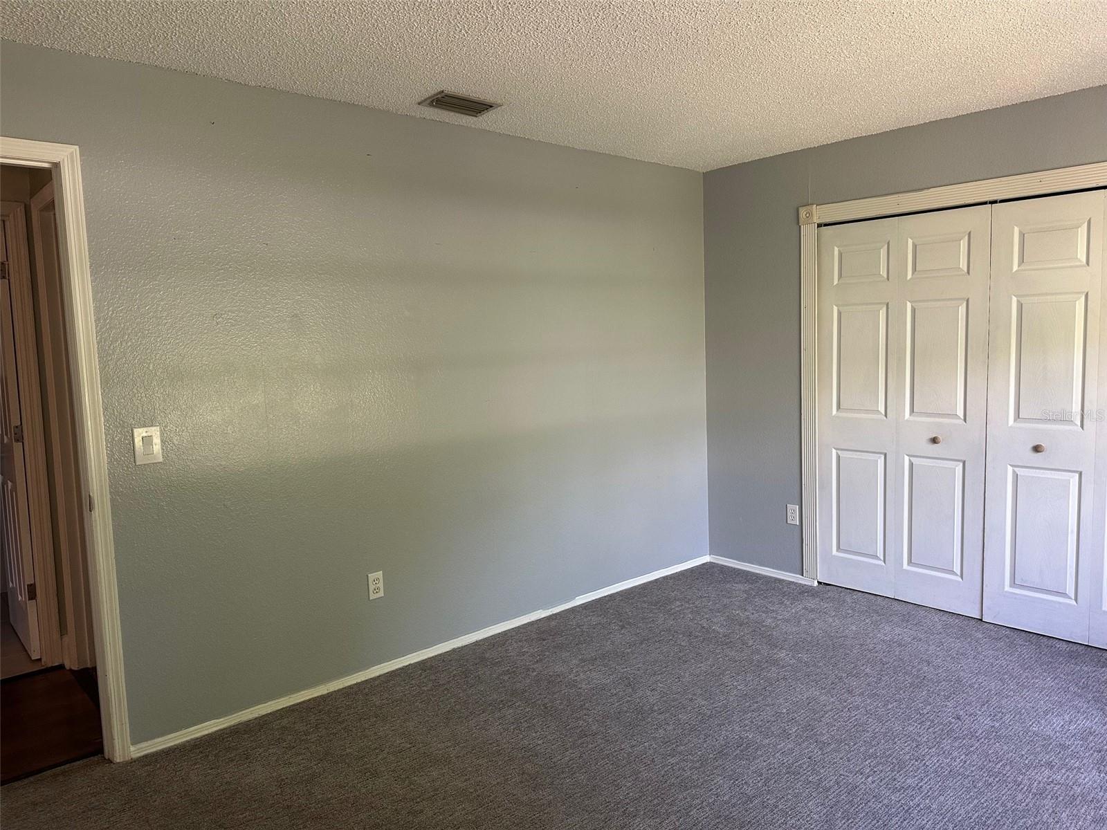 18085 WINTERGARDEN AVE, PORT CHARLOTTE, FL, 33948