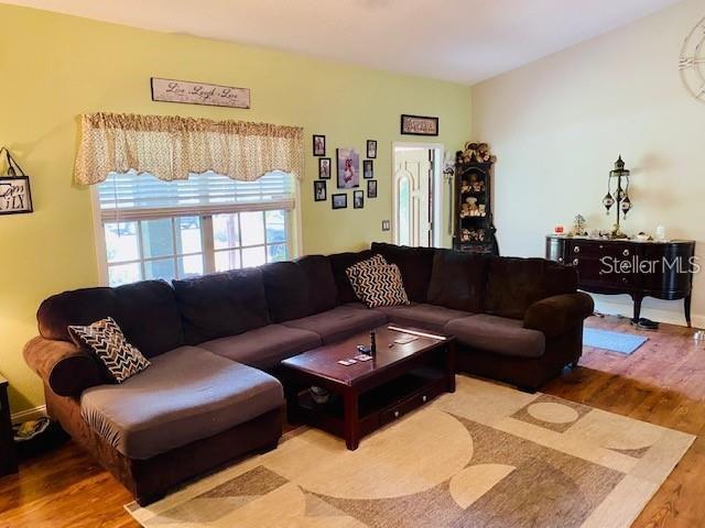 18085 WINTERGARDEN AVE, PORT CHARLOTTE, FL, 33948