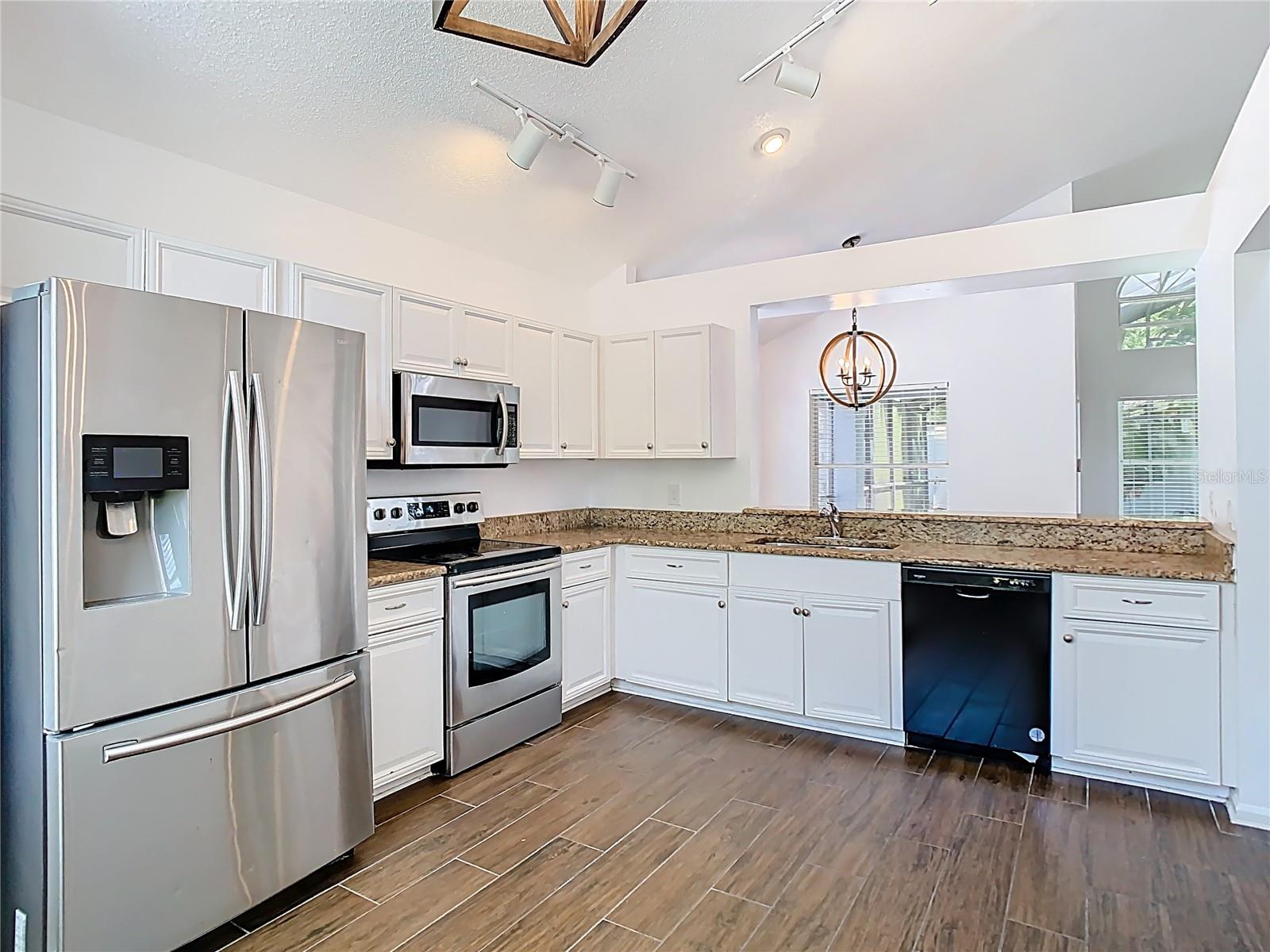 13111 POINT O WOOD CT, ORLANDO, FL, 32828