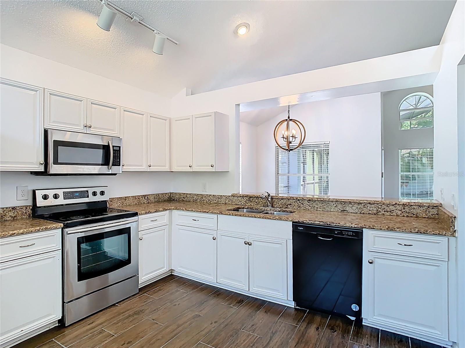 13111 POINT O WOOD CT, ORLANDO, FL, 32828