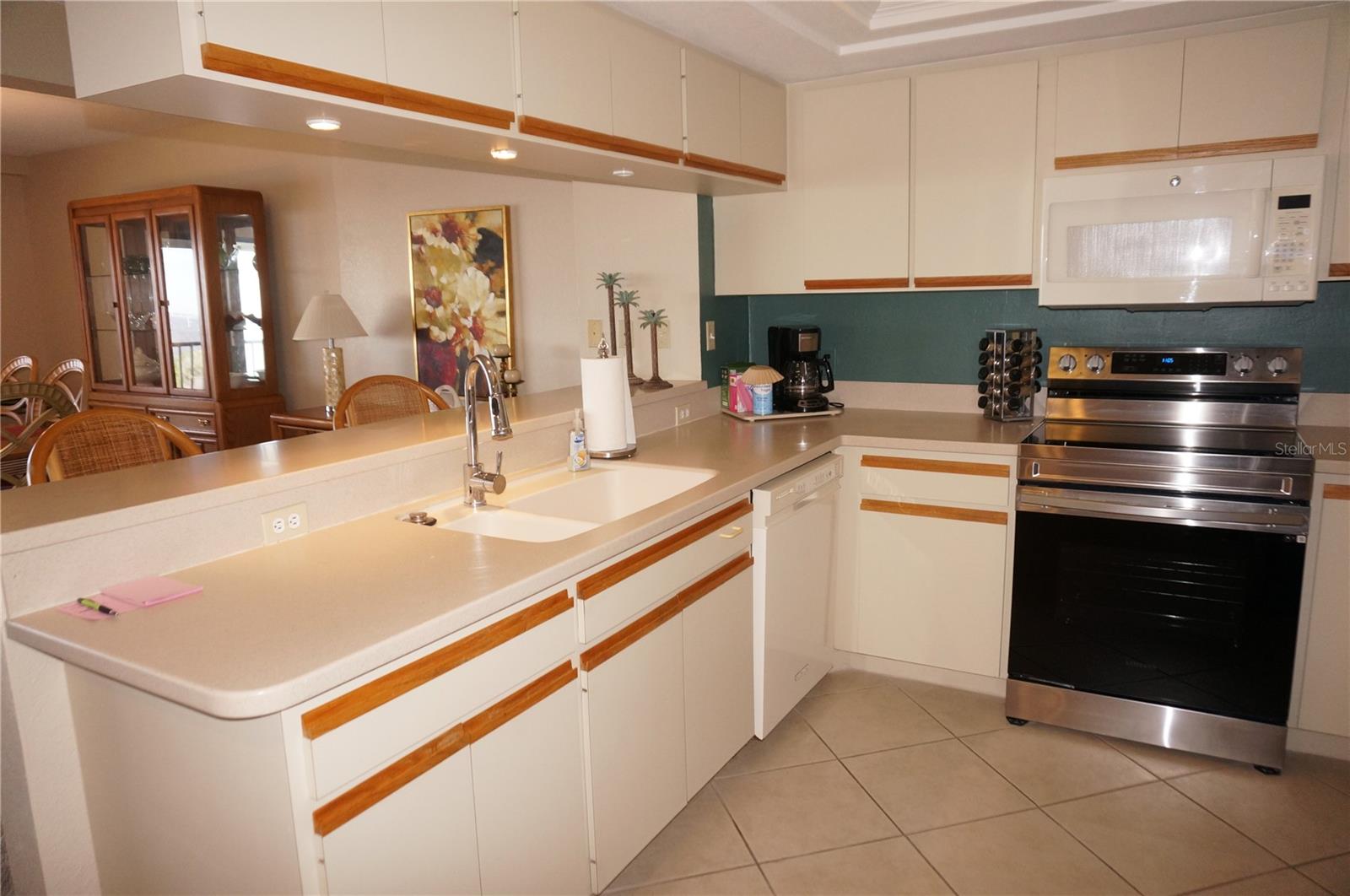 1601 PARK BEACH CIR #125/11, PUNTA GORDA, FL, 33950