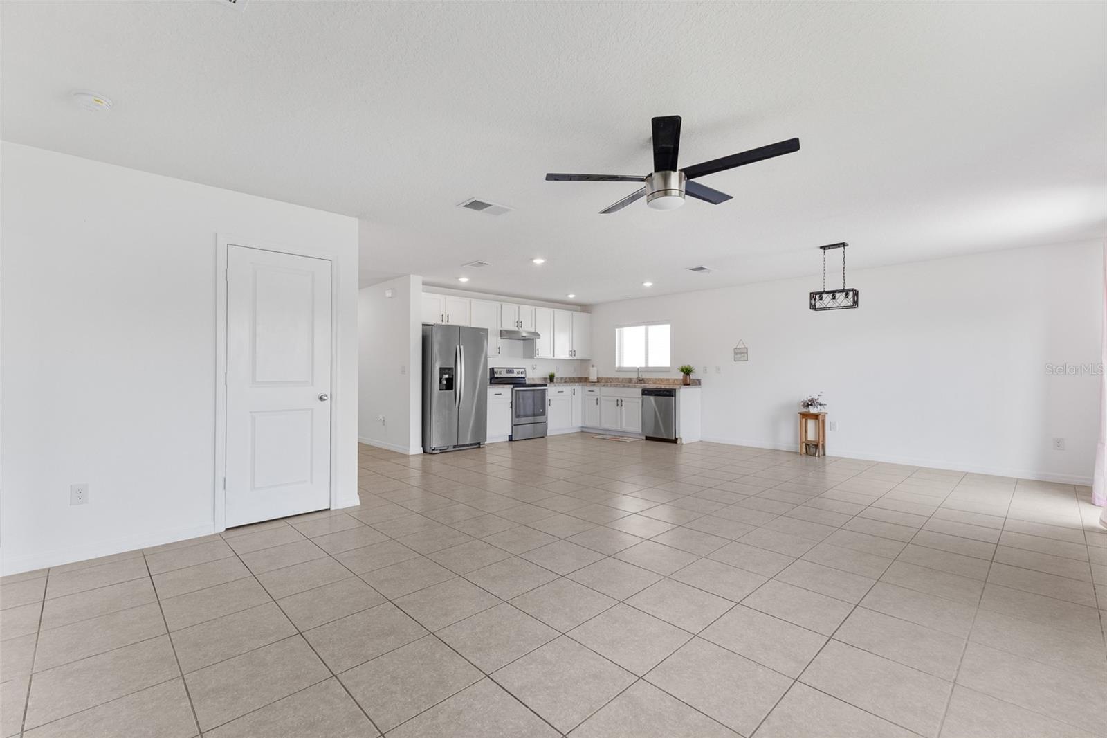 213 LAKE LUCERNE WAY, WINTER HAVEN, FL, 33881