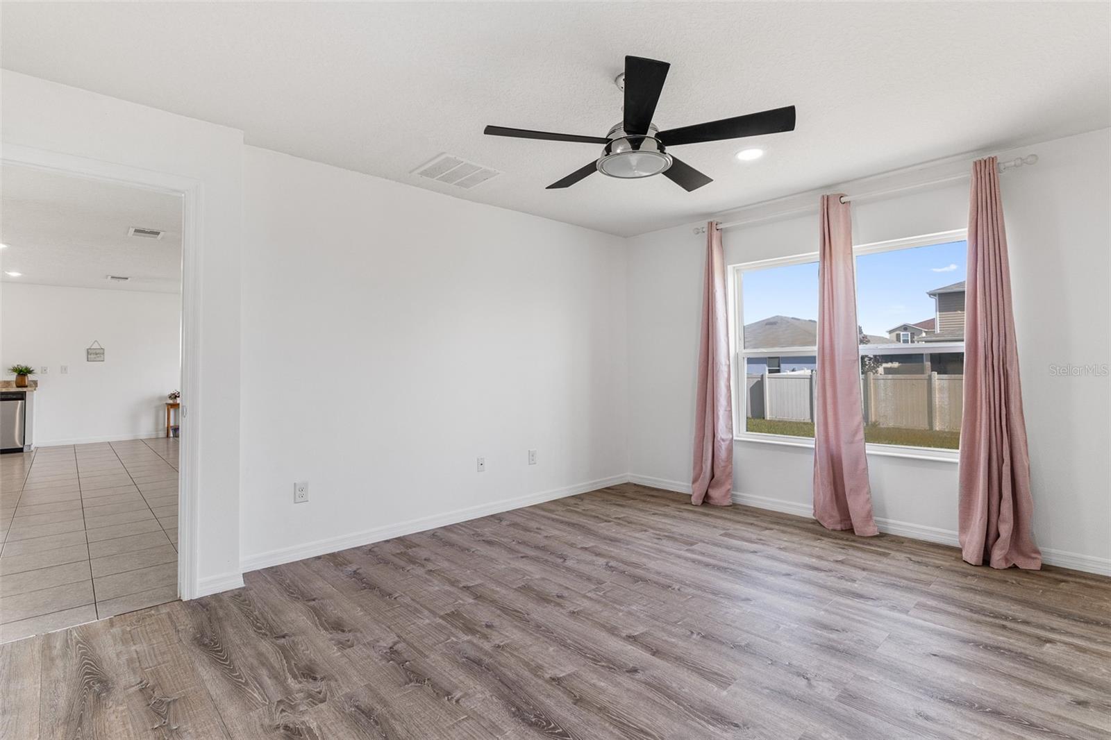 213 LAKE LUCERNE WAY, WINTER HAVEN, FL, 33881
