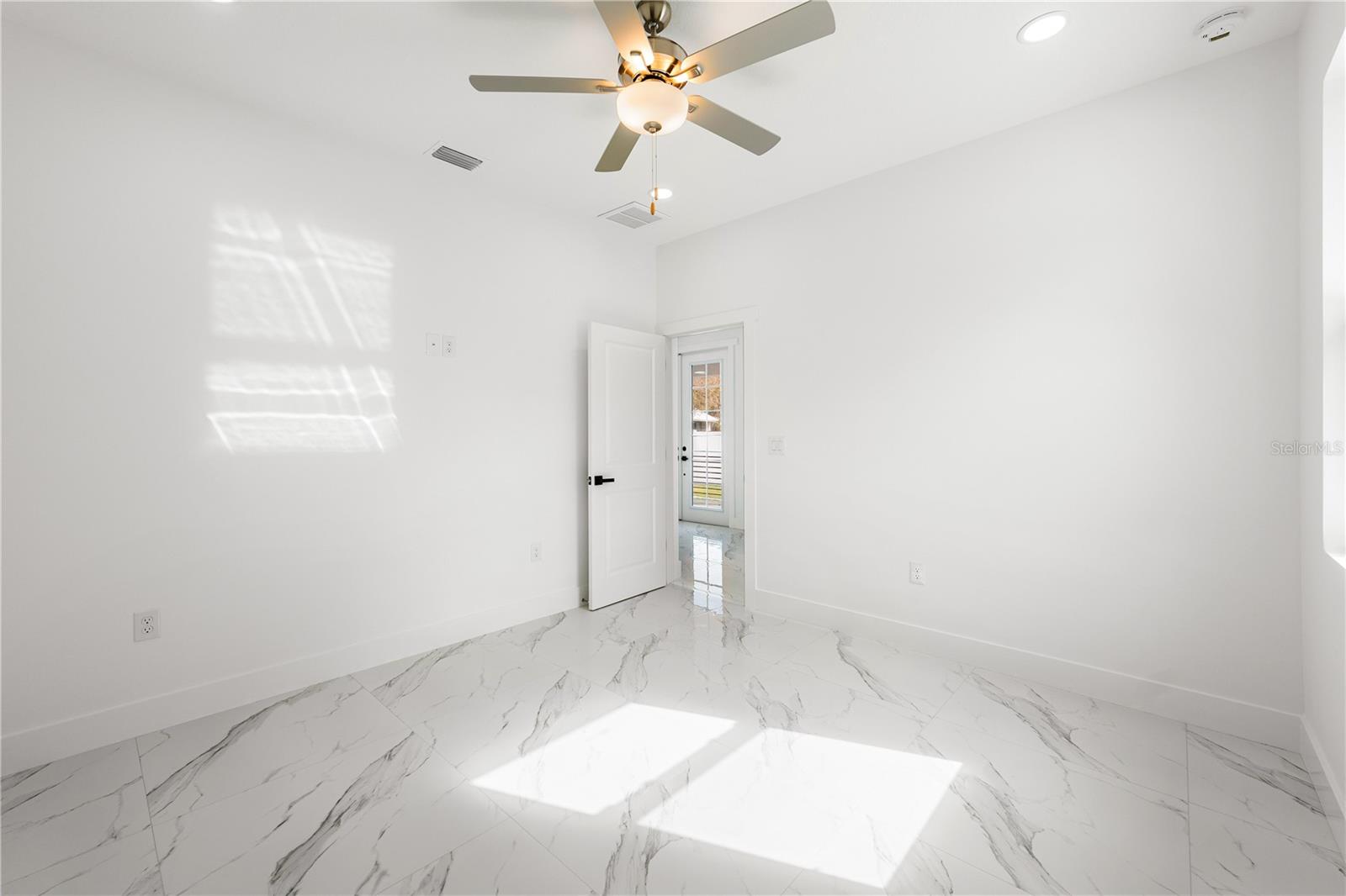 7909 N 12TH ST, TAMPA, FL, 33604