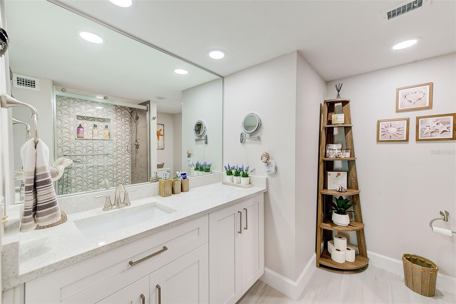 1400 GULF BLVD #308, CLEARWATER, FL, 33767