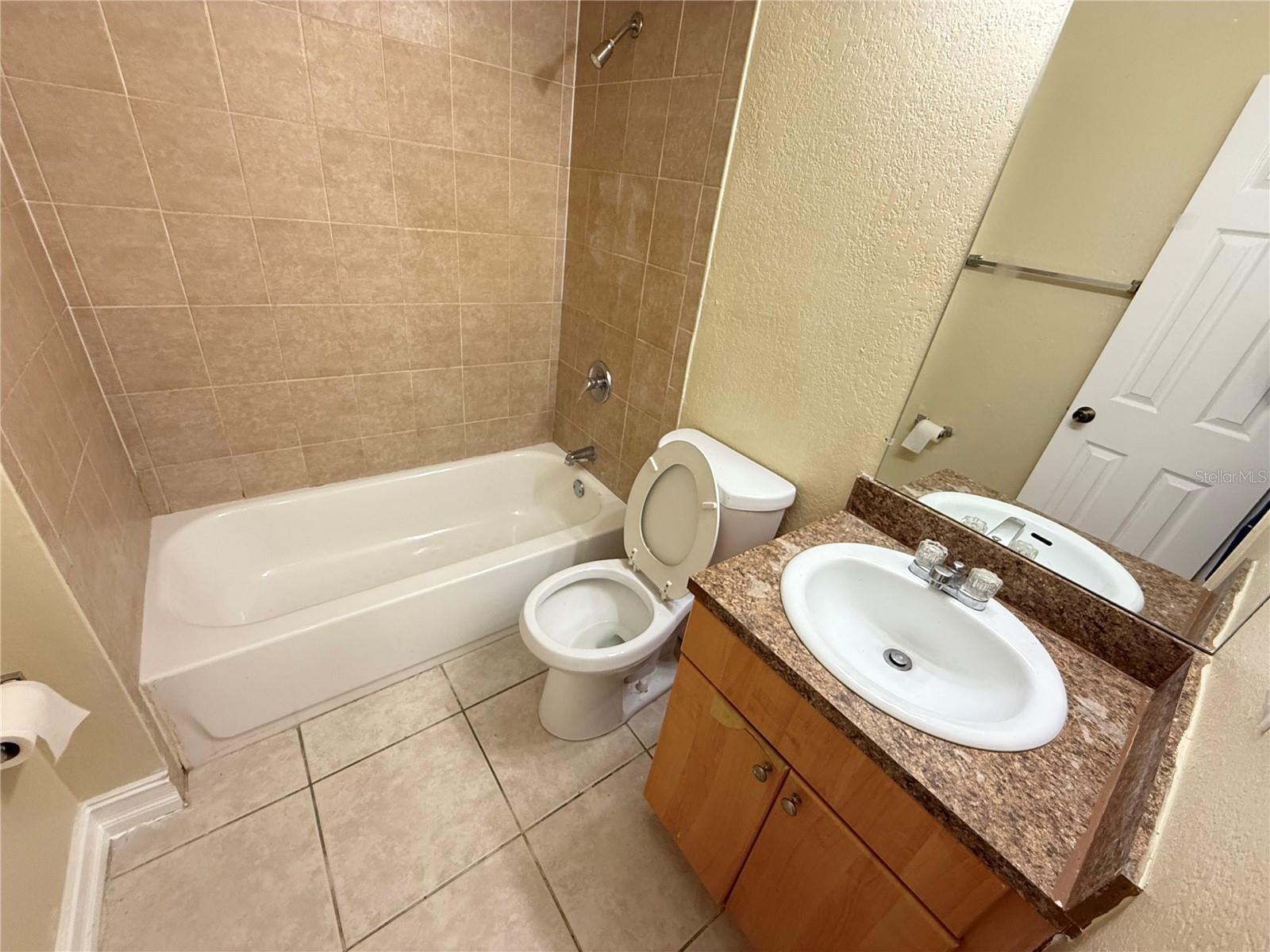 21026 VOYAGER BLVD #6, LAND O LAKES, FL, 34638