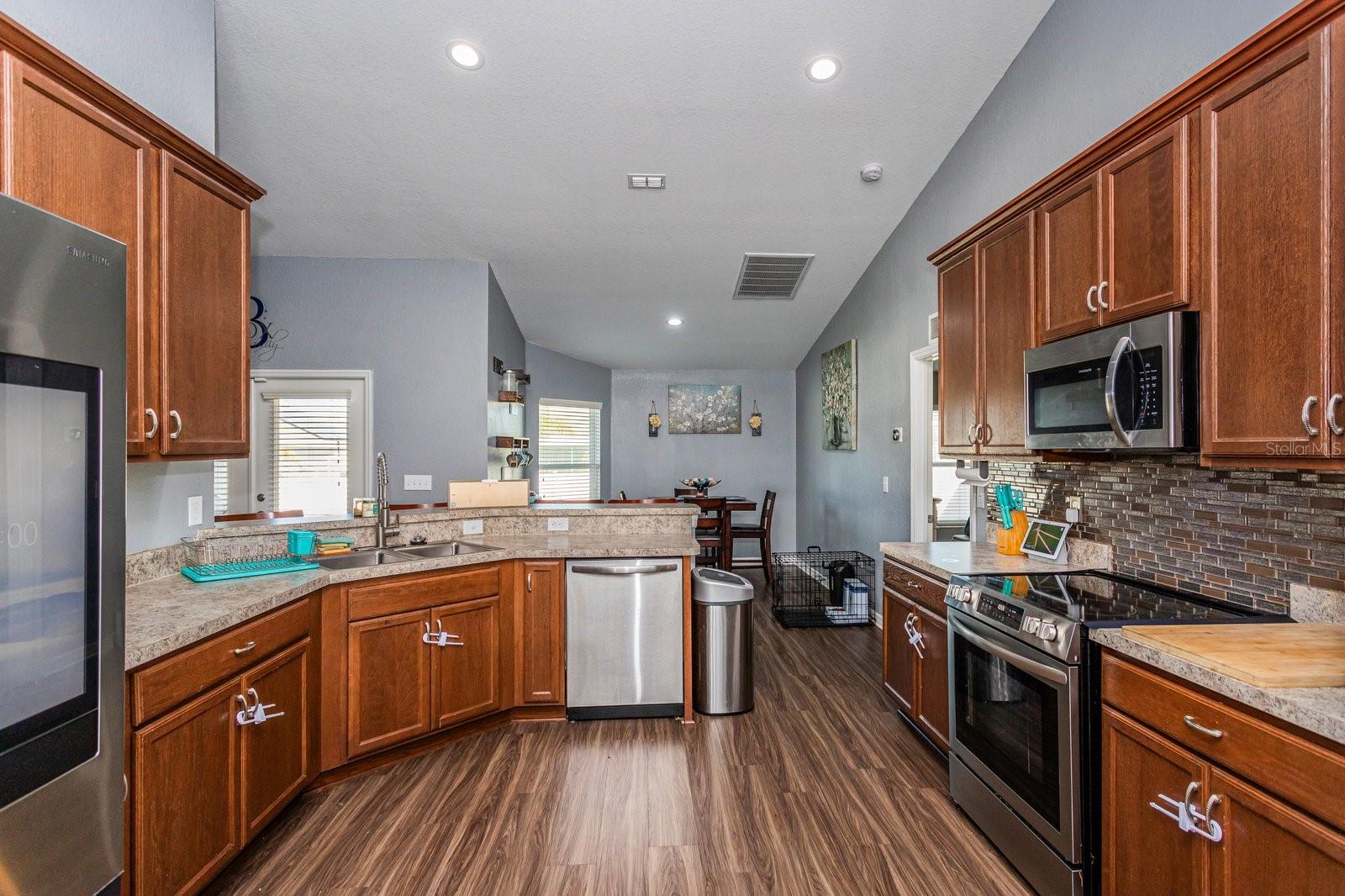 1689 LEMON AVE, WINTER HAVEN, FL, 33881