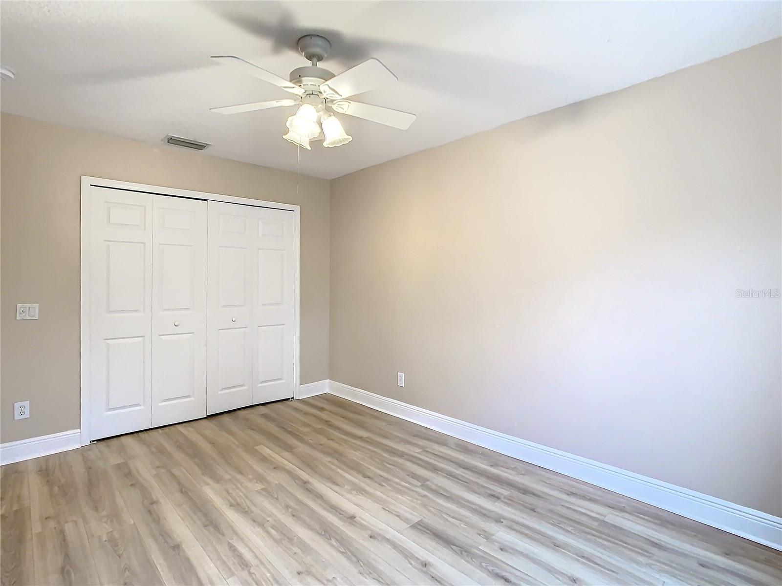 18817 CHAVILLE RD, LUTZ, FL, 33558