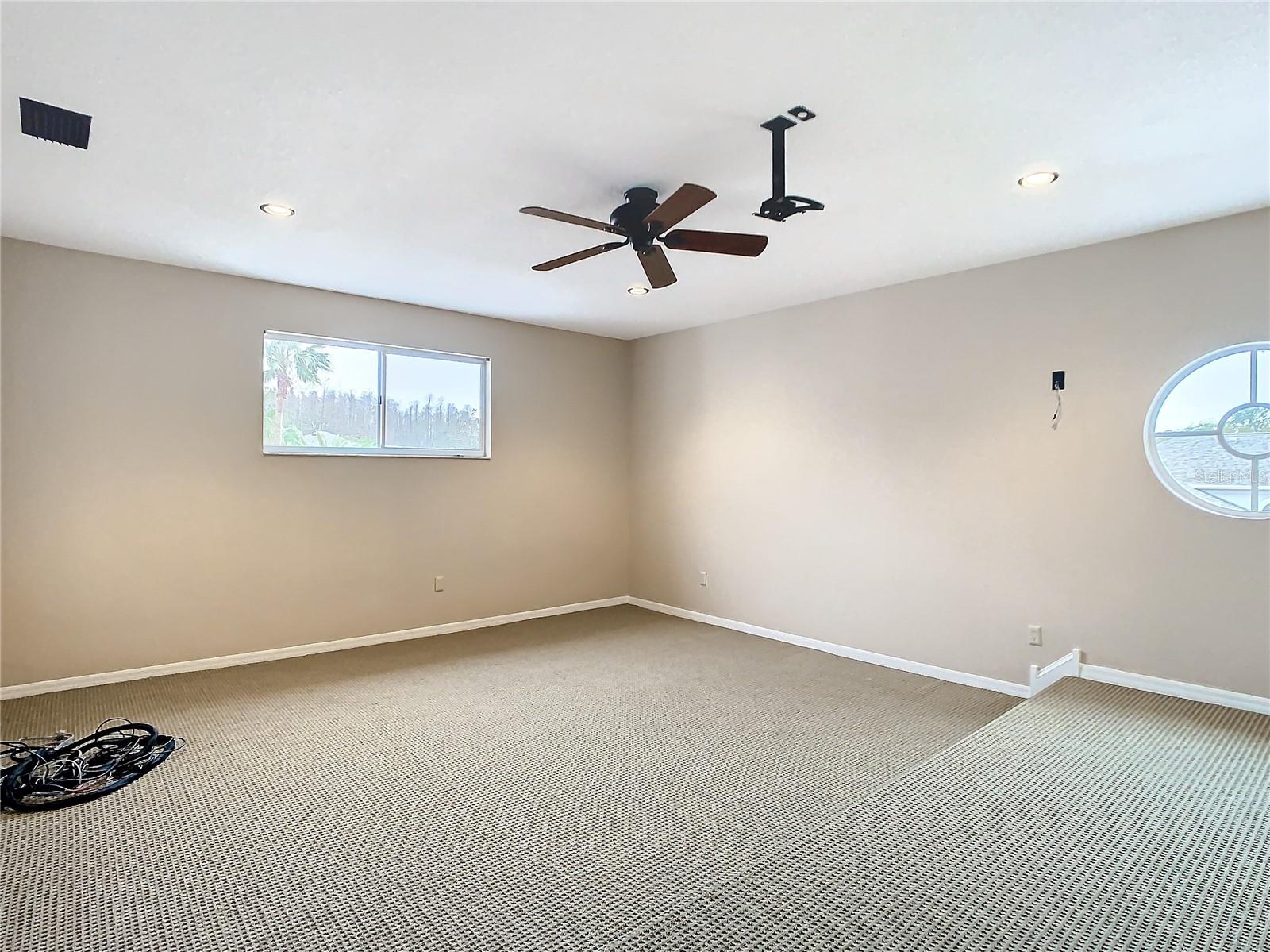 18817 CHAVILLE RD, LUTZ, FL, 33558