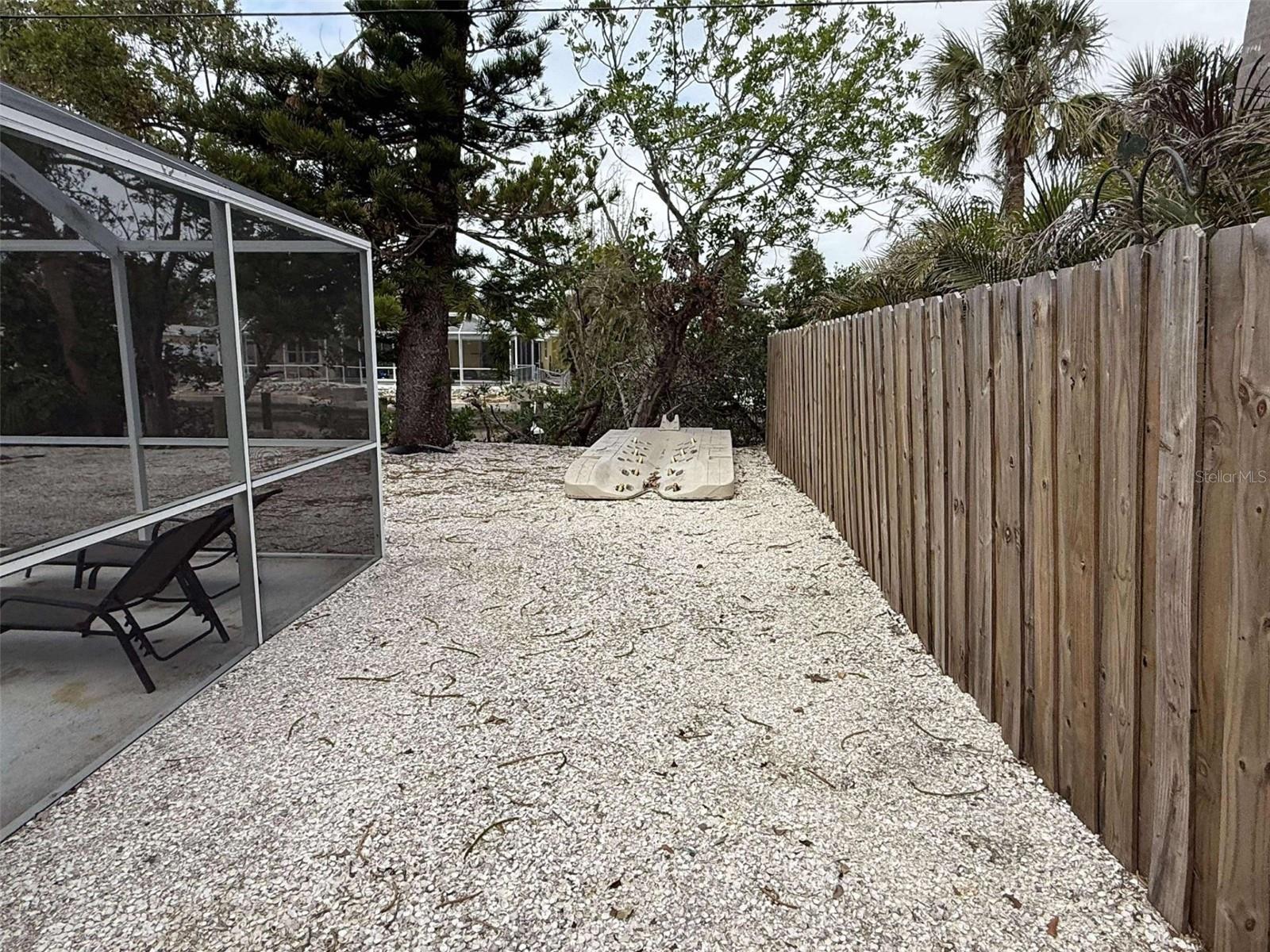 417 AVENIDA DE MAYO, SARASOTA, FL, 34242