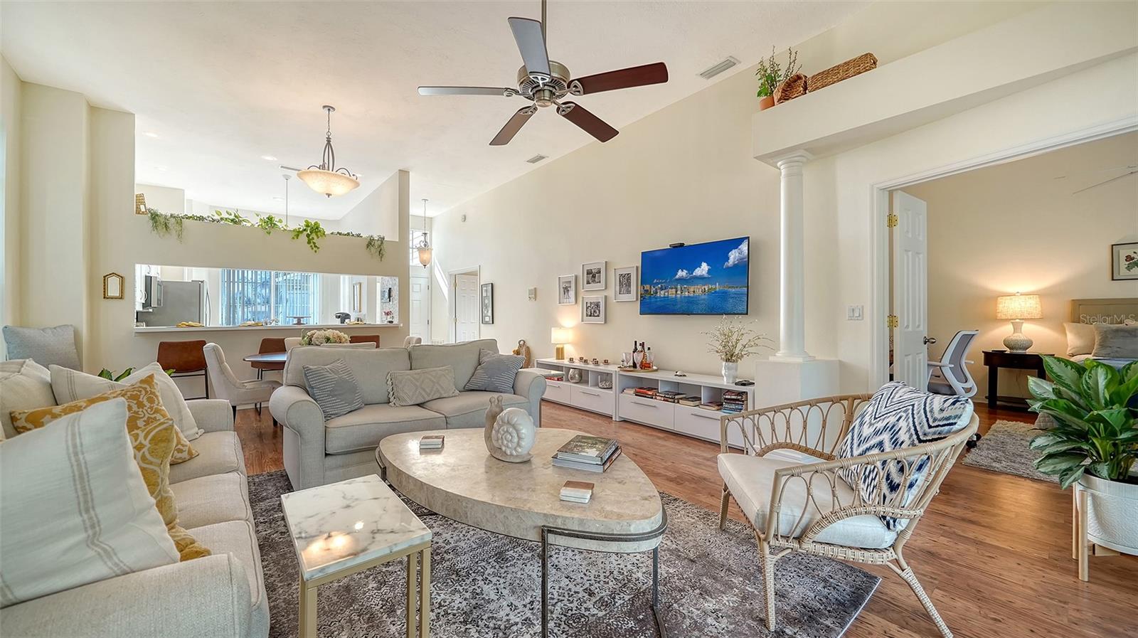 7628 WHITEBRIDGE GLN, UNIVERSITY PARK, FL, 34201