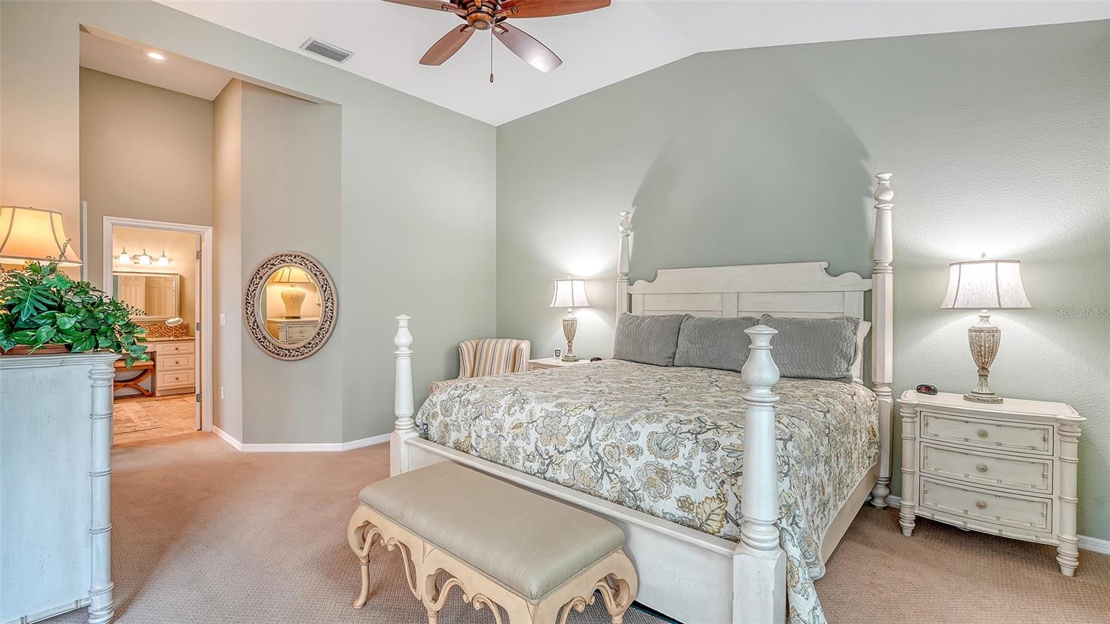 7741 WHITEBRIDGE GLN, UNIVERSITY PARK, FL, 34201