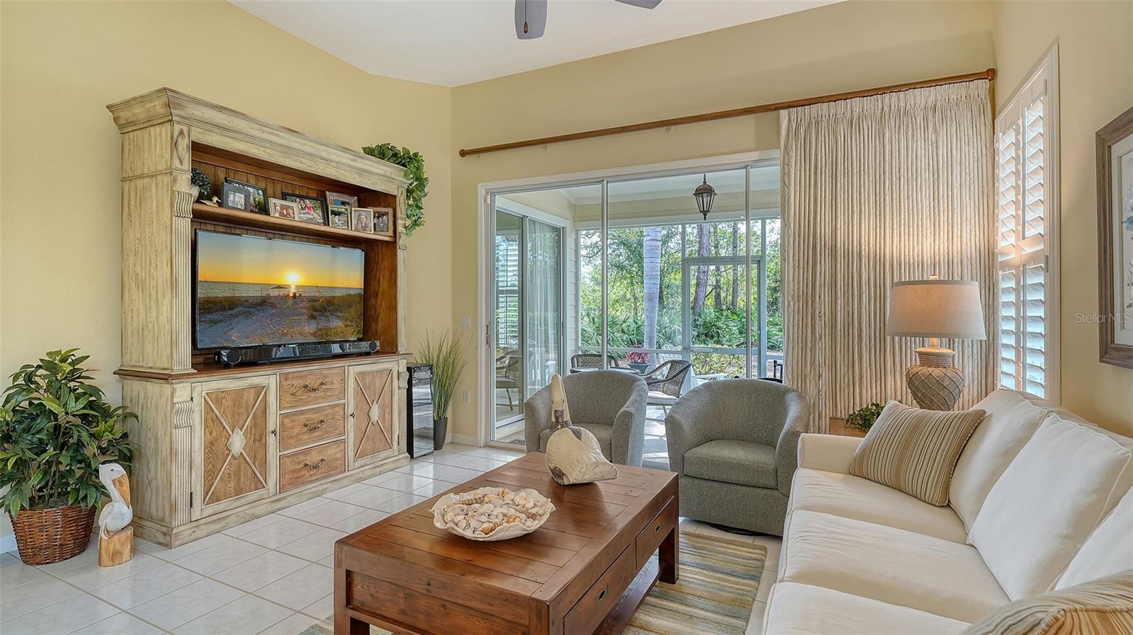 7741 WHITEBRIDGE GLN, UNIVERSITY PARK, FL, 34201