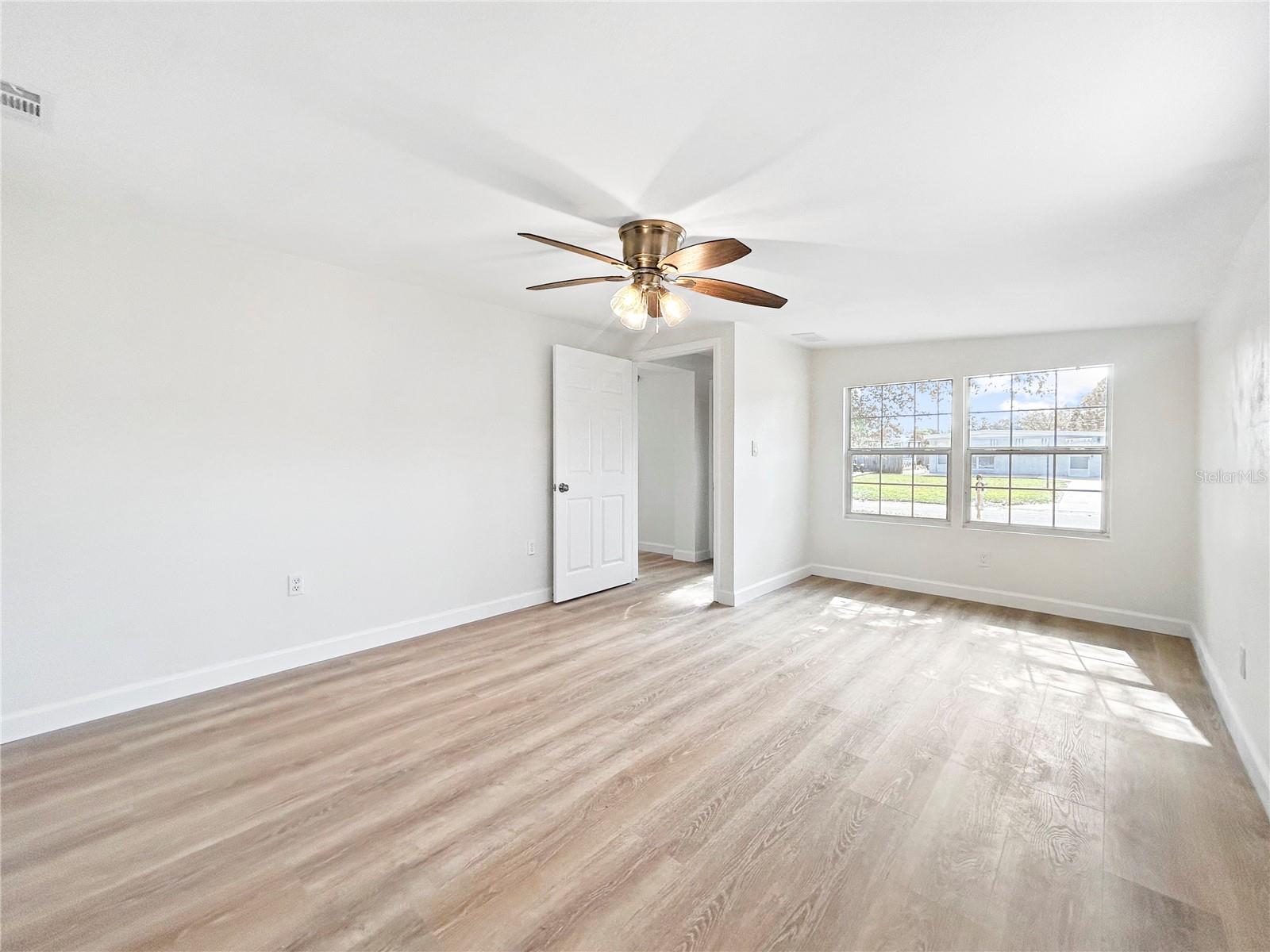 8719 92ND TER, SEMINOLE, FL, 33777
