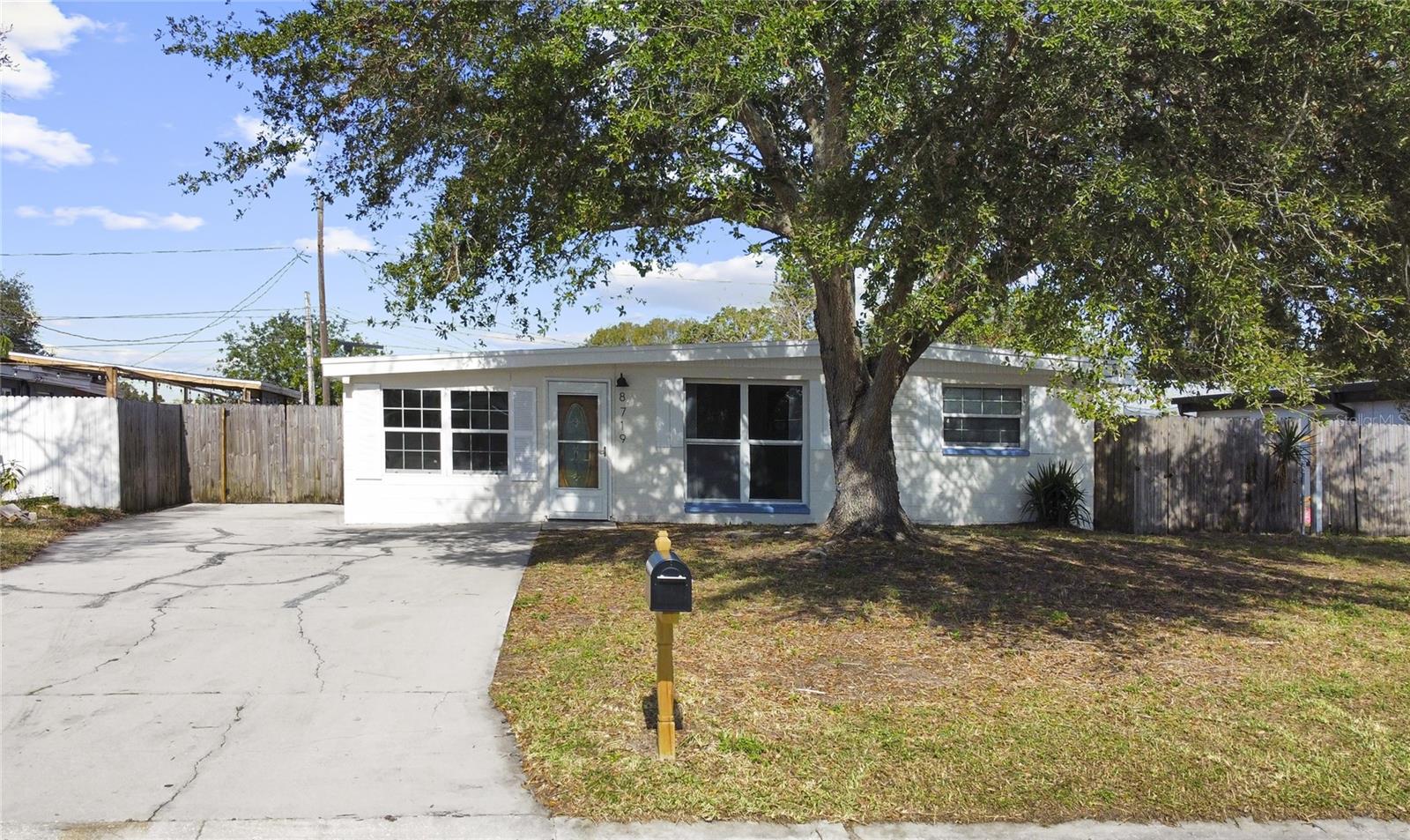 8719 92ND TER, SEMINOLE, FL, 33777
