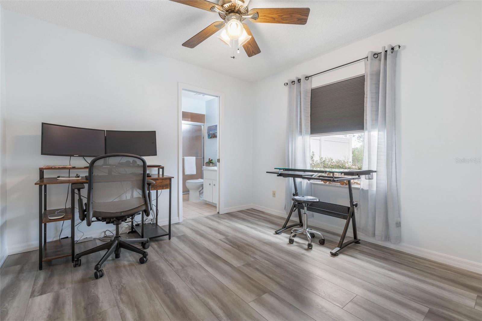 27 FLEMINGTON LN, PALM COAST, FL, 32137