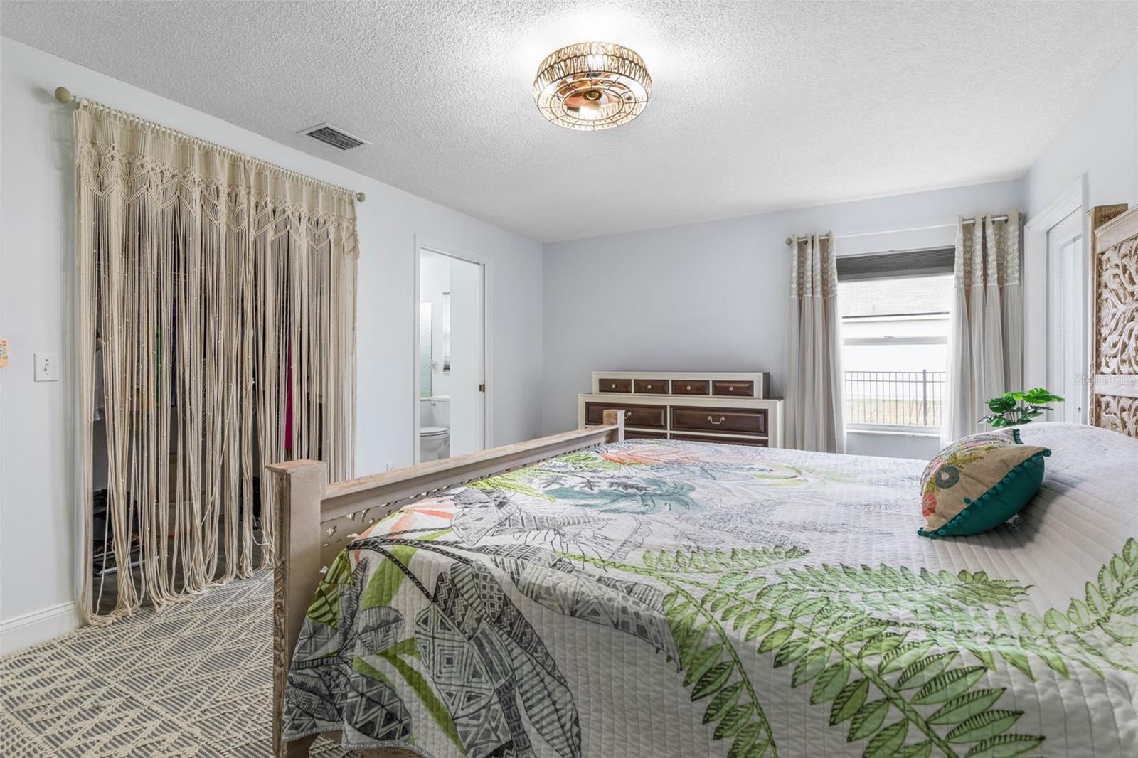 27 FLEMINGTON LN, PALM COAST, FL, 32137