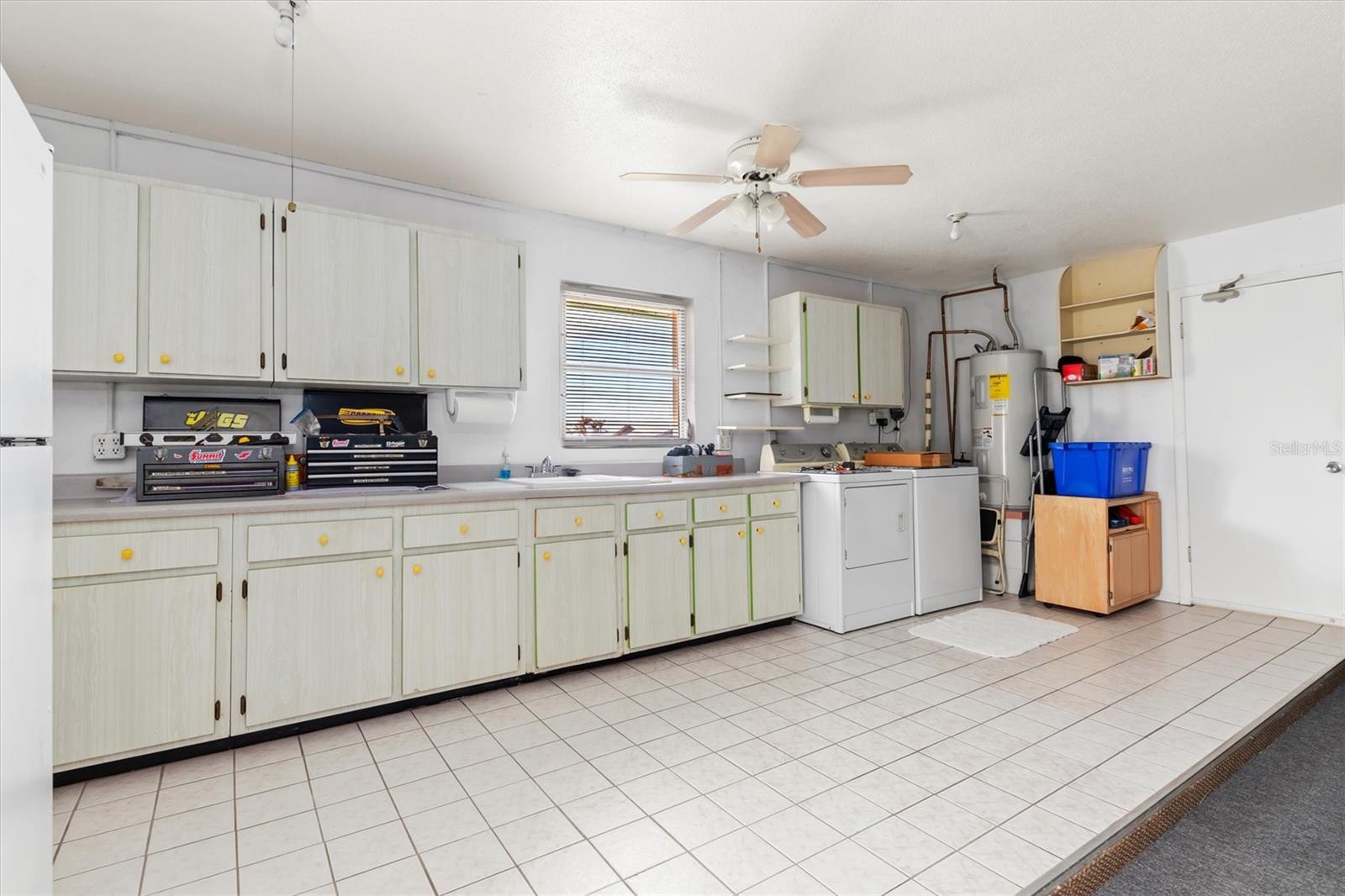 1075 MESSINA DR, PUNTA GORDA, FL, 33950