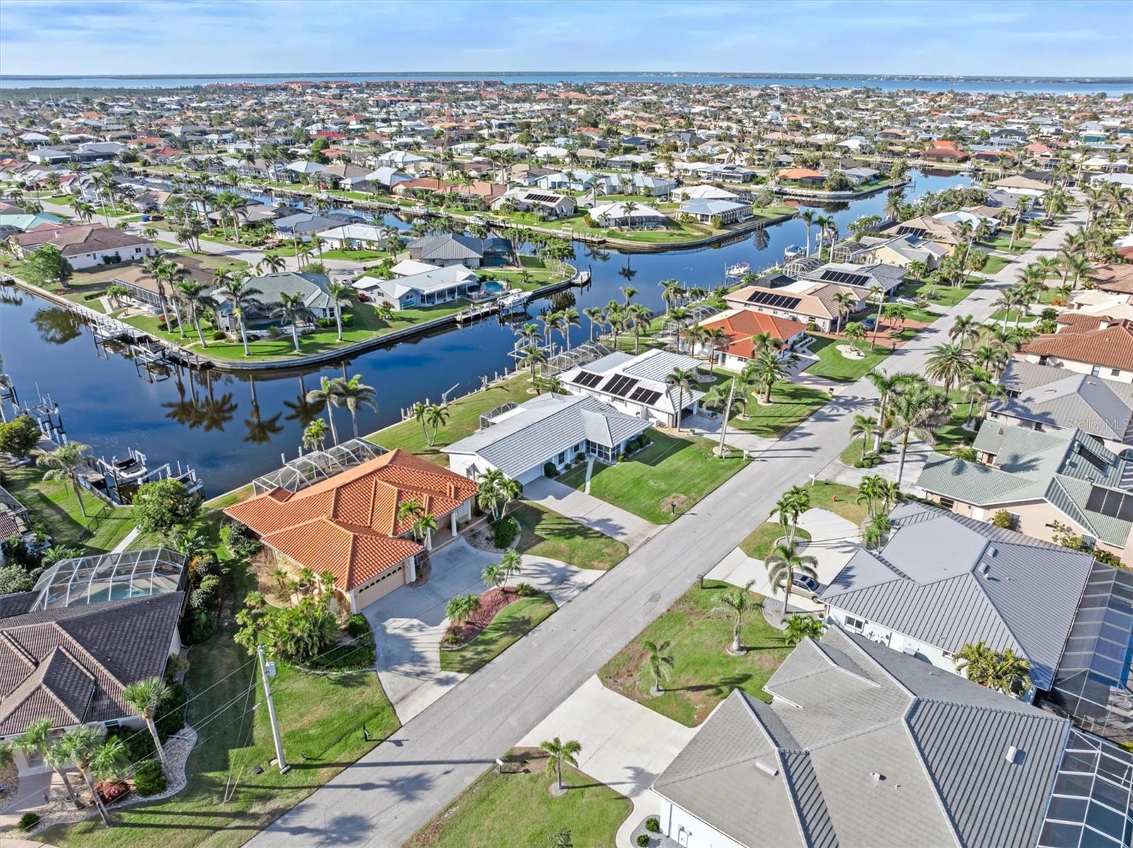 1075 MESSINA DR, PUNTA GORDA, FL, 33950