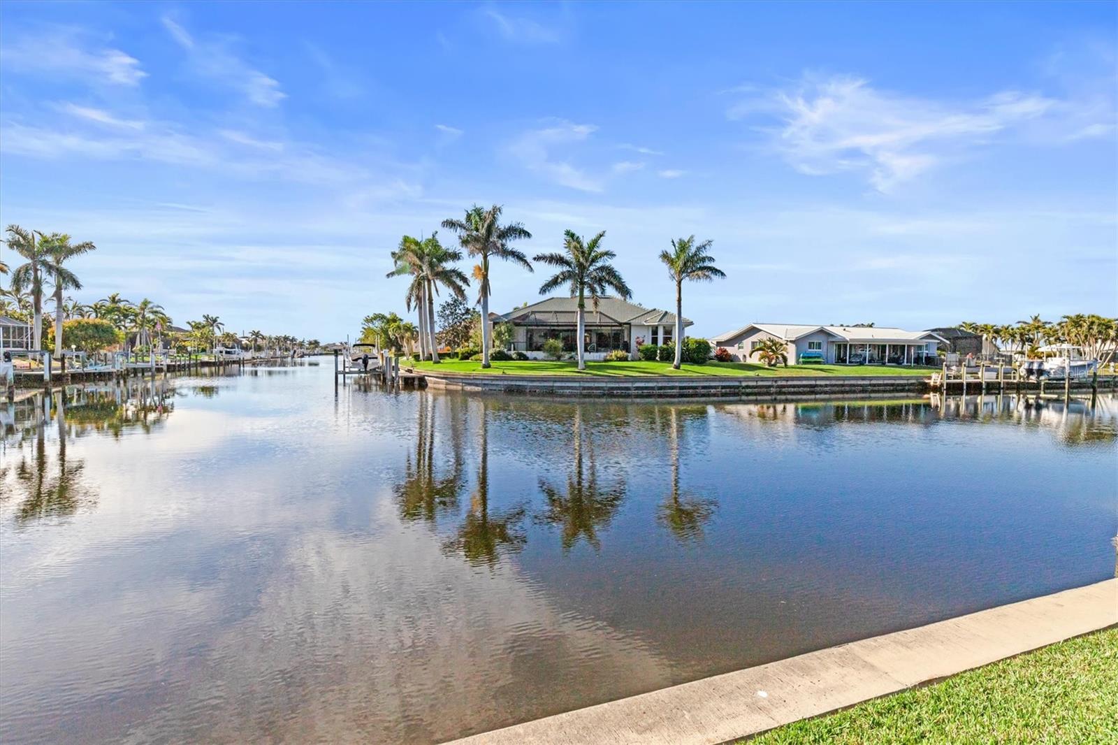 1075 MESSINA DR, PUNTA GORDA, FL, 33950