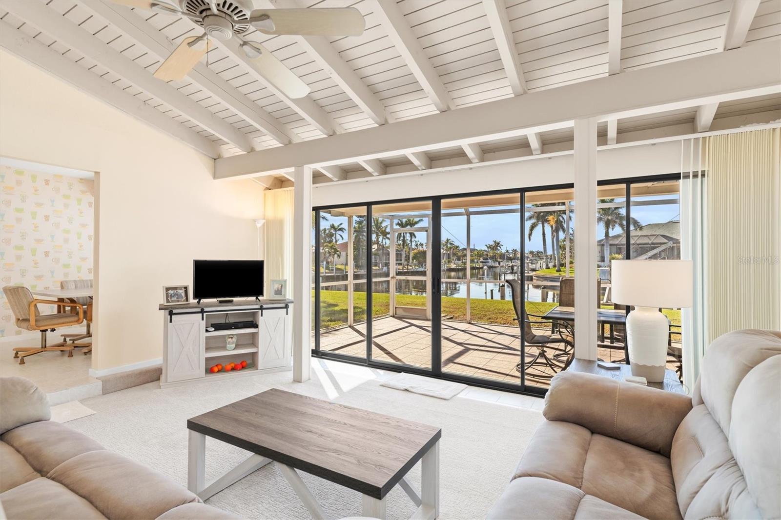 1075 MESSINA DR, PUNTA GORDA, FL, 33950