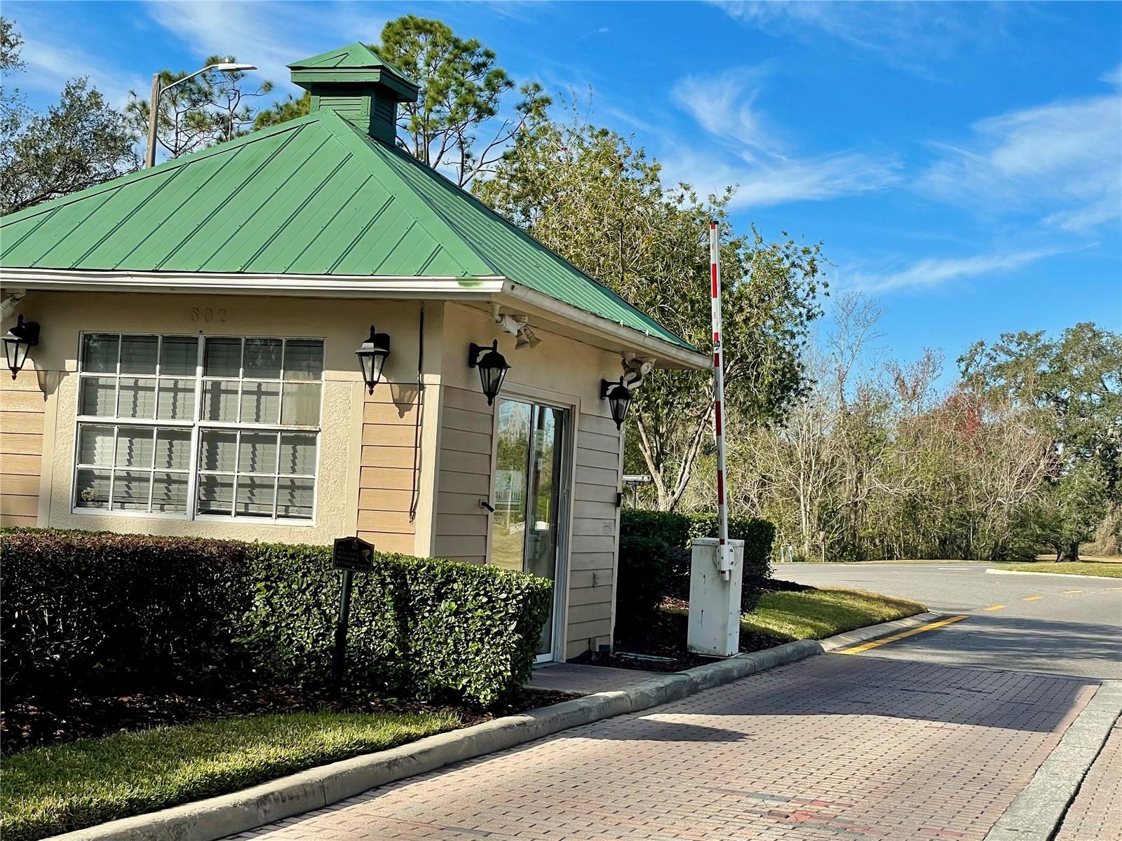 2704 BARRET AVE, PLANT CITY, FL, 33566