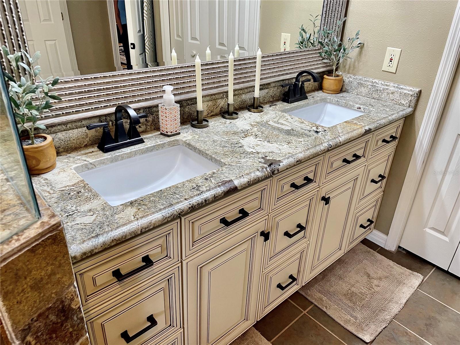 2704 BARRET AVE, PLANT CITY, FL, 33566