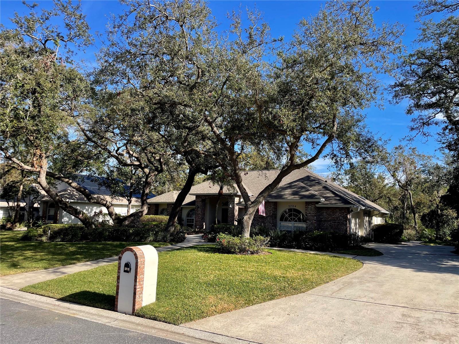 2704 BARRET AVE, PLANT CITY, FL, 33566