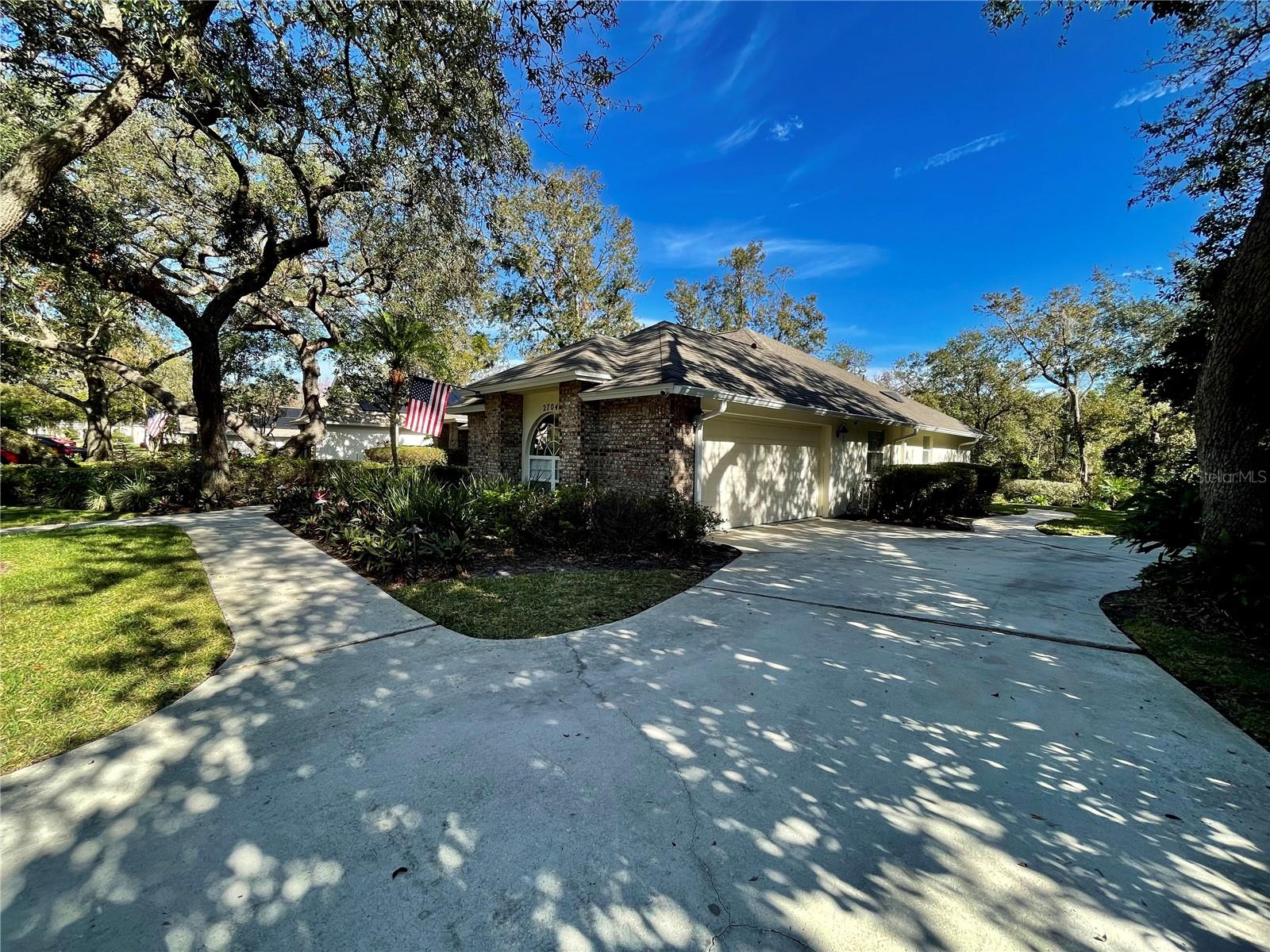 2704 BARRET AVE, PLANT CITY, FL, 33566