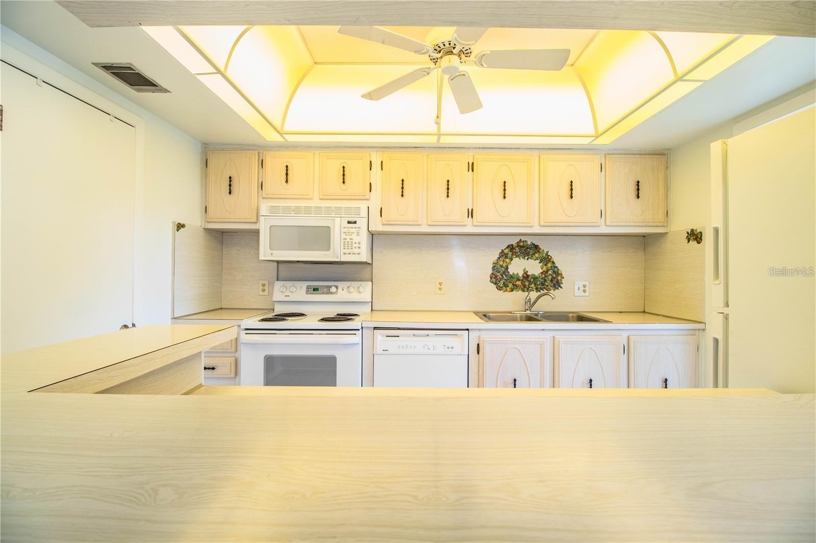 1130 N LAKE PARKER AVE #A202, LAKELAND, FL, 33805